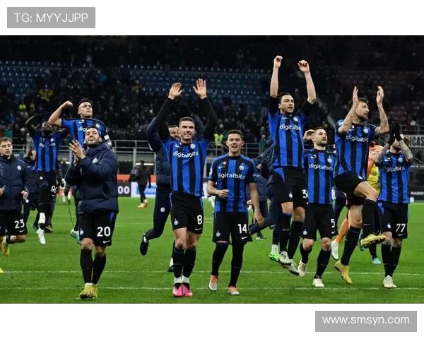 国米阵容老化问题逐渐暴露,对争冠形势与赛季稳定性造成影响 国米阵容老化问题逐渐暴露,对争冠形势与赛季稳定性造成影响